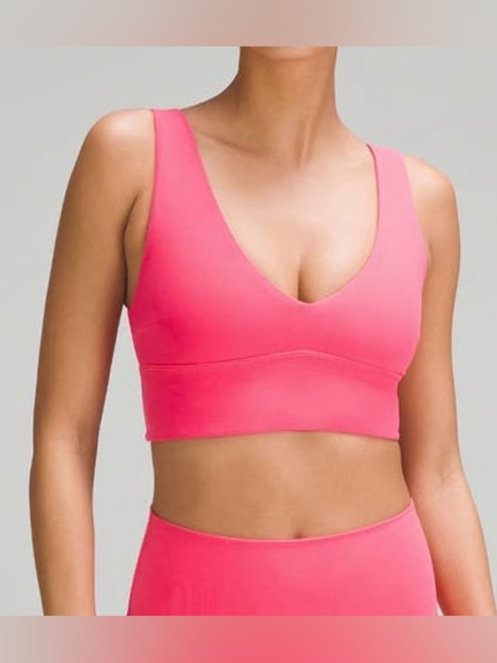 Lululemon Align V-Neck Bra – Lip Gloss – Size 8